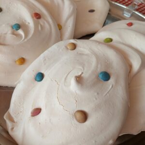 Giant Meringue