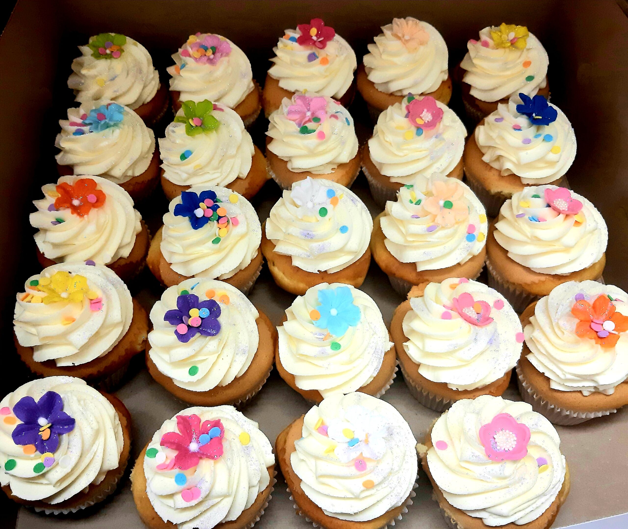 Cupcakes - Image 8